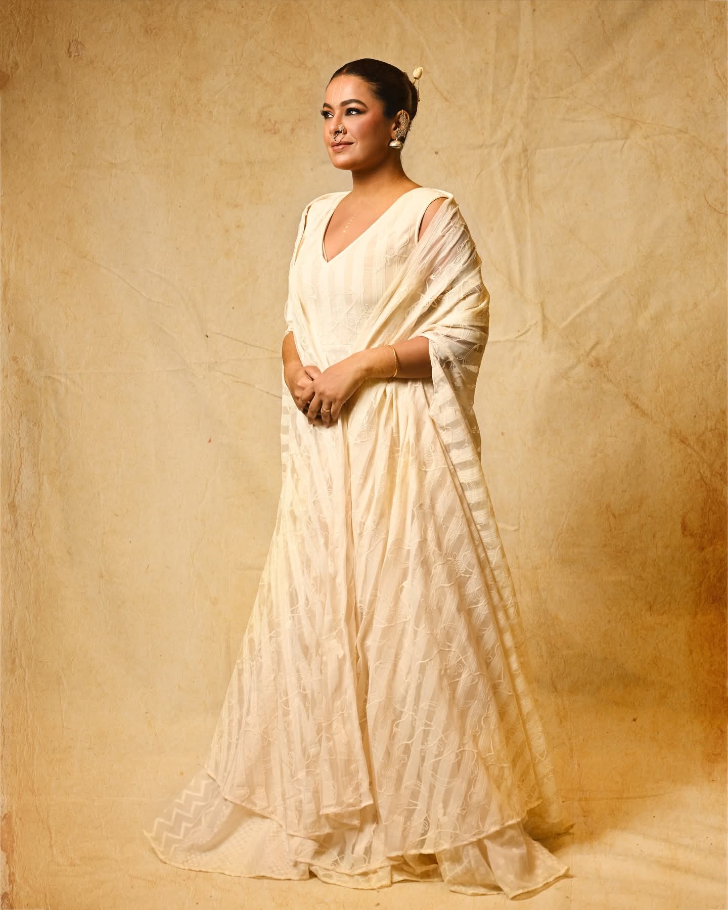GOUR COLLECTION (GC014)