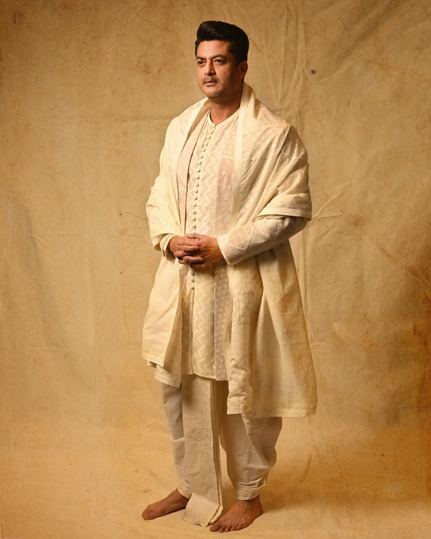 GOUR COLLECTION (GC005)
